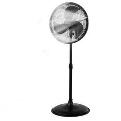 Costway 18 in. Misting Fan 2100 CFM Outdoor Oscillating Cooling Pedestal Fan in Black